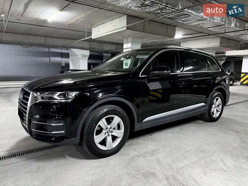 Позашляховик / Кросовер Audi Q7 2016 в Дніпрі