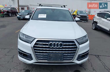 Позашляховик / Кросовер Audi Q7 2016 в Луцьку