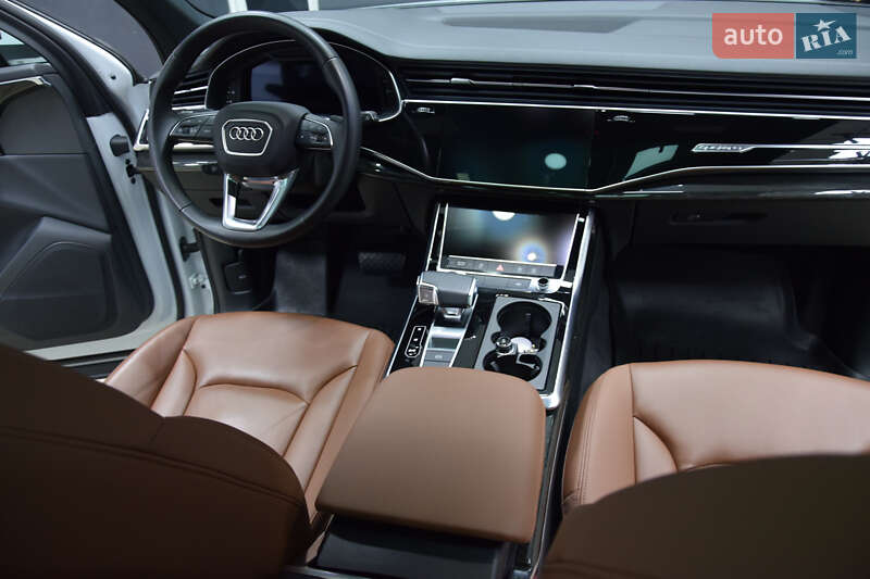 Позашляховик / Кросовер Audi Q7 2023 в Харкові