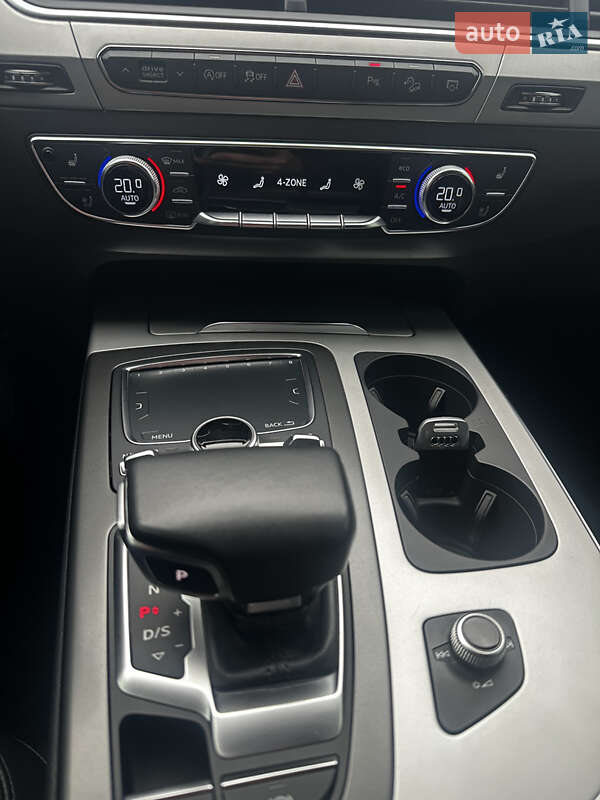 Внедорожник / Кроссовер Audi Q7 2018 в Киеве фото 36 Внедорожник / Кроссовер Audi Q7 2018 в Киеве