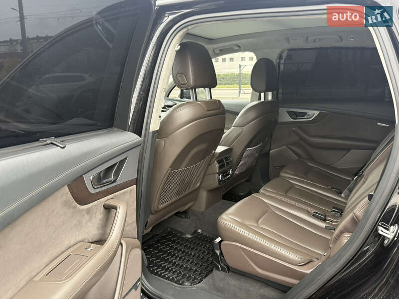 Внедорожник / Кроссовер Audi Q7 2018 в Хмельницком