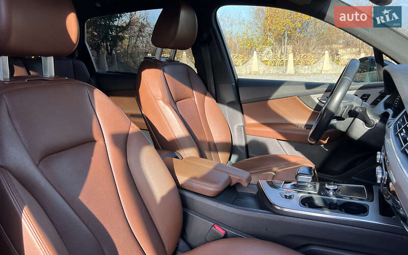 Позашляховик / Кросовер Audi Q7 2016 в Львові фото 13 Позашляховик / Кросовер Audi Q7 2016 в Львові