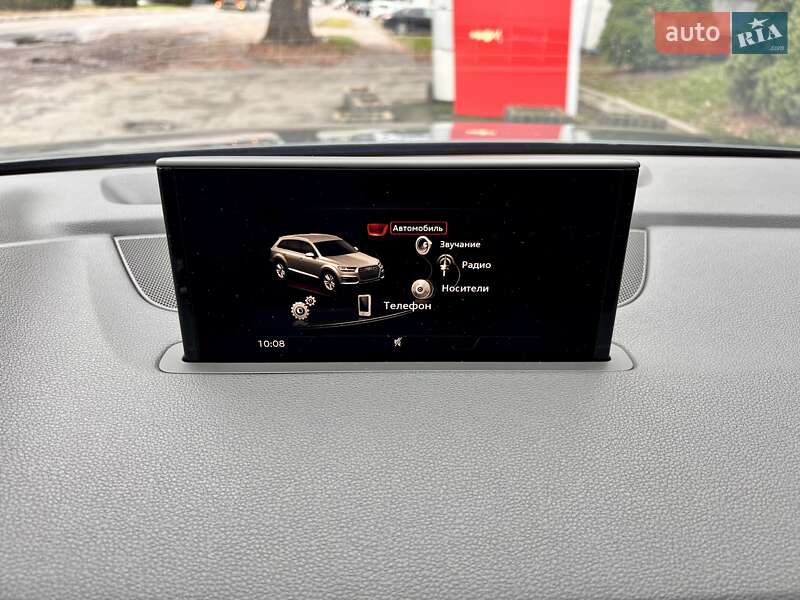Позашляховик / Кросовер Audi Q7 2016 в Києві