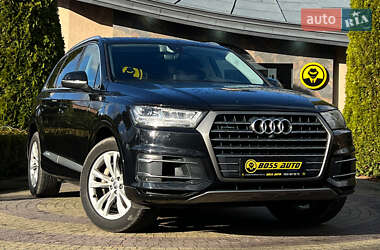 Позашляховик / Кросовер Audi Q7 2016 в Львові
