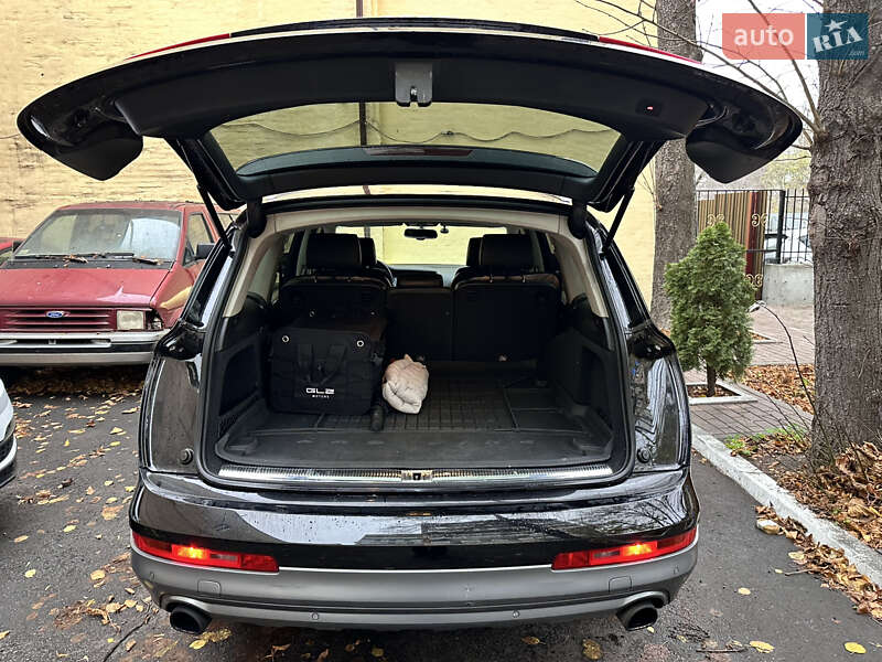Позашляховик / Кросовер Audi Q7 2012 в Києві фото 12 Позашляховик / Кросовер Audi Q7 2012 в Києві