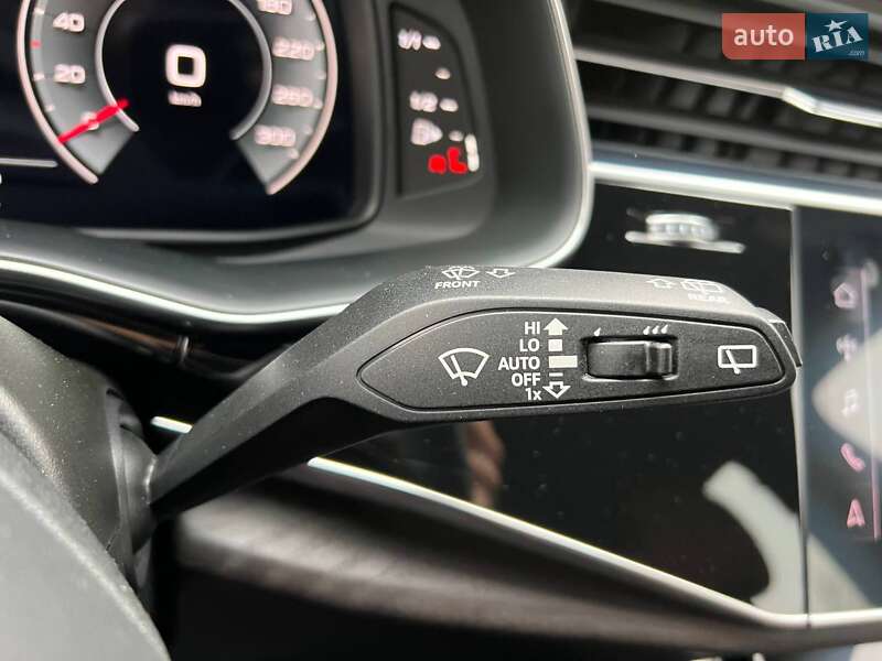 Внедорожник / Кроссовер Audi Q7 2021 в Хмельницком