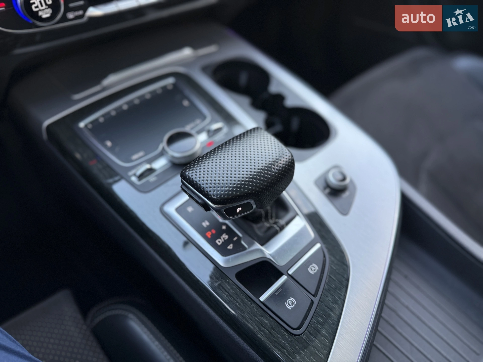 2015 Audi Q7 - мініатюра 12