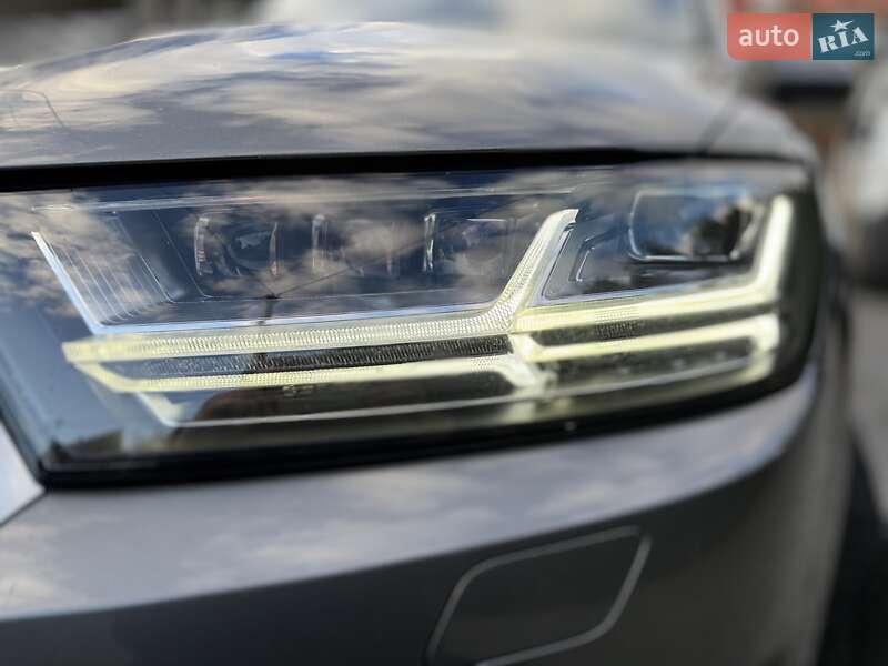 Позашляховик / Кросовер Audi Q7 2015 в Рівному фото 19 Позашляховик / Кросовер Audi Q7 2015 в Рівному