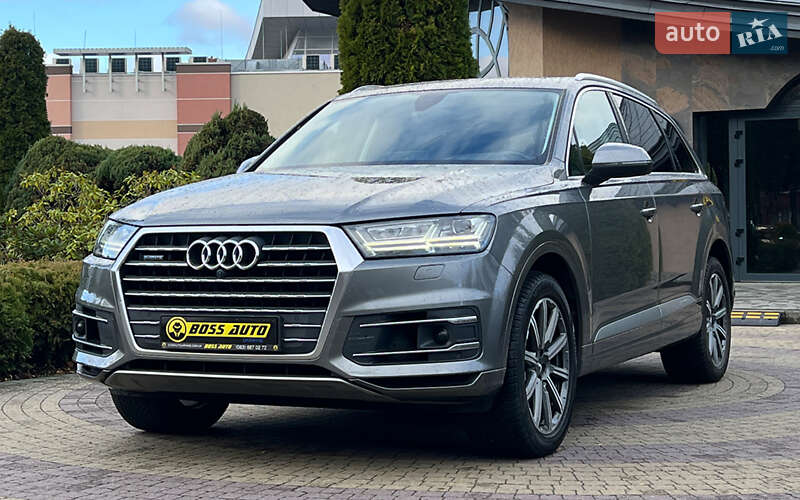 Позашляховик / Кросовер Audi Q7 2017 в Львові