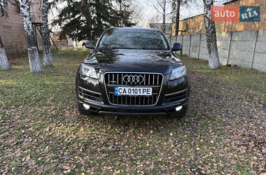 Внедорожник / Кроссовер Audi Q7 2013 в Звенигородке