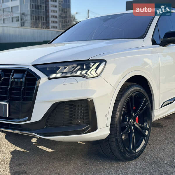 Внедорожник / Кроссовер Audi Q7 2022 в Киеве фото 2 Внедорожник / Кроссовер Audi Q7 2022 в Киеве