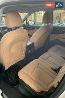 Внедорожник / Кроссовер Audi Q7 2021 в Житомире