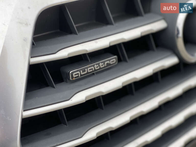 Позашляховик / Кросовер Audi Q7 2017 в Нововолинську