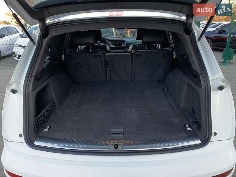 Позашляховик / Кросовер Audi Q7 2011 в Бердичеві