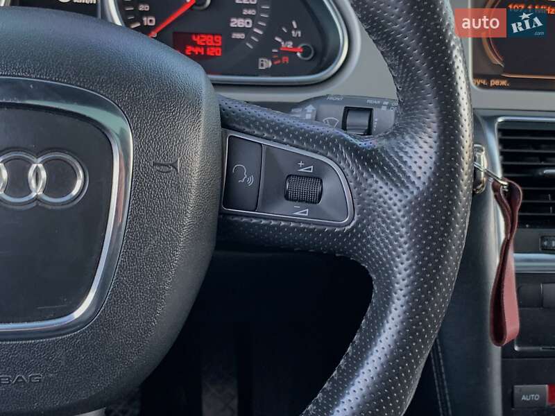 Позашляховик / Кросовер Audi Q7 2011 в Бердичеві