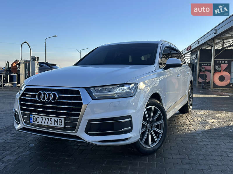 Audi Q7 2016
