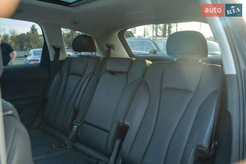 Позашляховик / Кросовер Audi Q7 2018 в Чернівцях фото 36 Позашляховик / Кросовер Audi Q7 2018 в Чернівцях