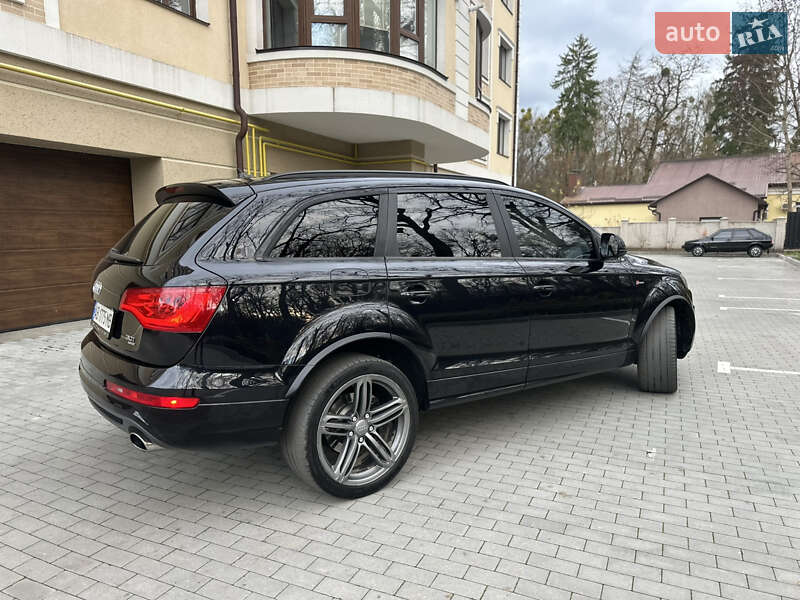 Внедорожник / Кроссовер Audi Q7 2014 в Виннице