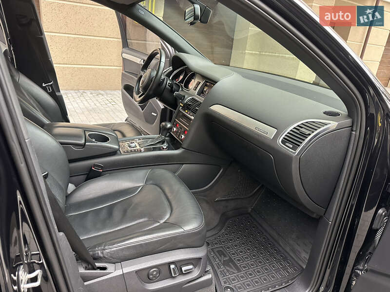 Внедорожник / Кроссовер Audi Q7 2014 в Виннице