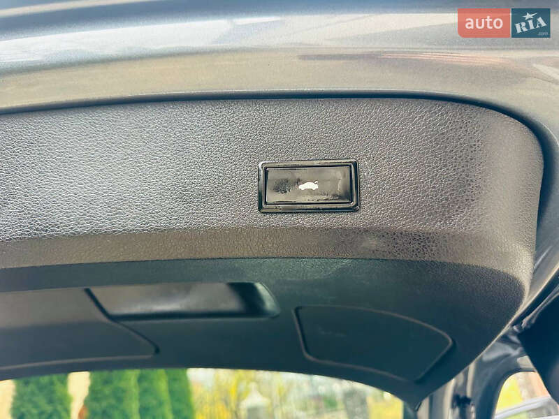 Позашляховик / Кросовер Audi Q7 2010 в Грушево