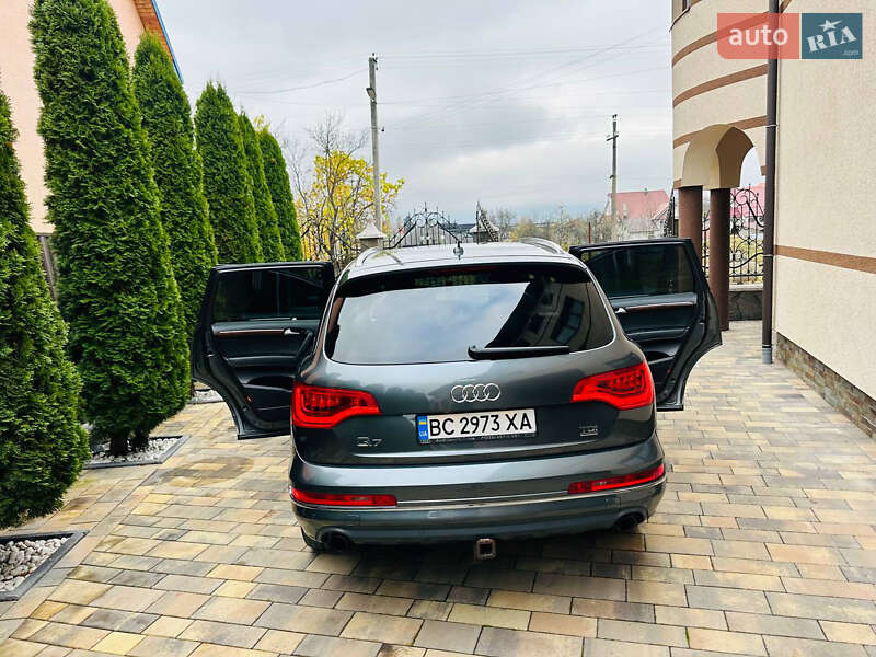 Позашляховик / Кросовер Audi Q7 2010 в Грушево