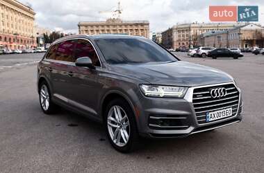 Внедорожник / Кроссовер Audi Q7 2017 в Харькове