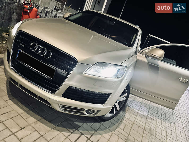 Внедорожник / Кроссовер Audi Q7 2007 в Нижней Апше