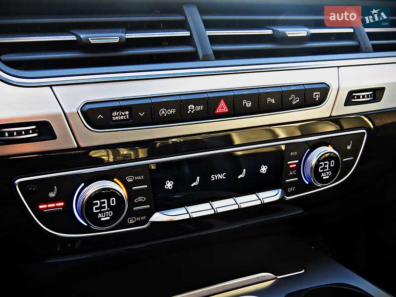 Позашляховик / Кросовер Audi Q7 2016 в Черкасах