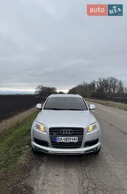 Внедорожник / Кроссовер Audi Q7 2006 в Малой Виске