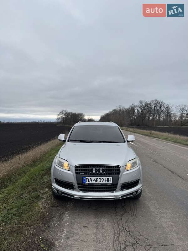 Audi Q7 2006