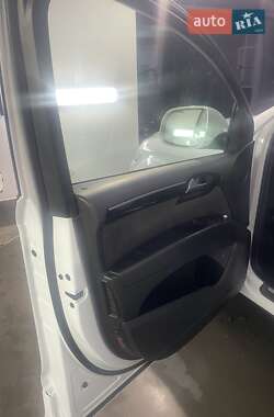 Внедорожник / Кроссовер Audi Q7 2013 в Полтаве