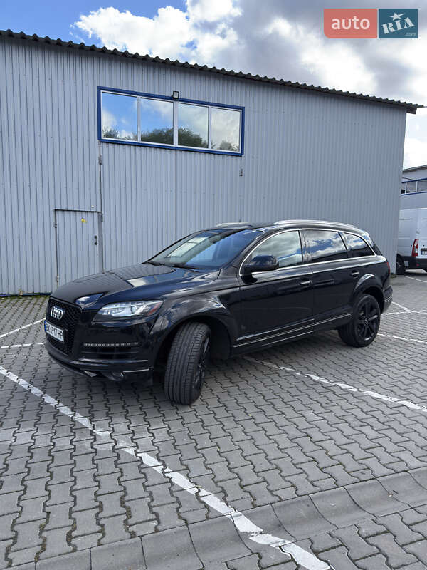 Внедорожник / Кроссовер Audi Q7 2015 в Хмельницком