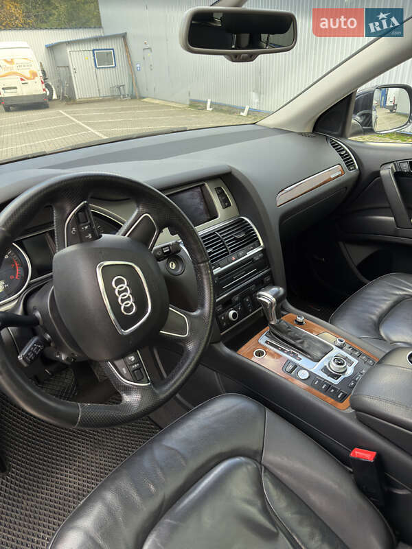 Внедорожник / Кроссовер Audi Q7 2015 в Хмельницком