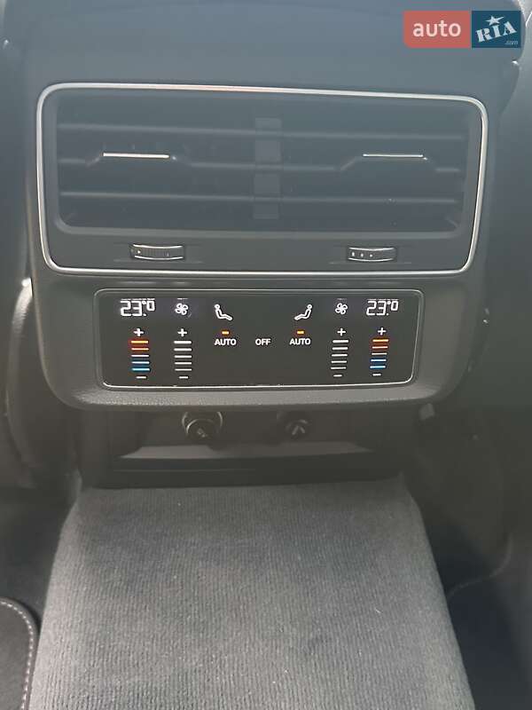 Позашляховик / Кросовер Audi Q7 2020 в Львові фото 19 Позашляховик / Кросовер Audi Q7 2020 в Львові