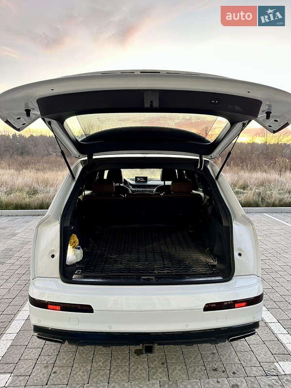 Позашляховик / Кросовер Audi Q7 2017 в Львові фото 6 Позашляховик / Кросовер Audi Q7 2017 в Львові