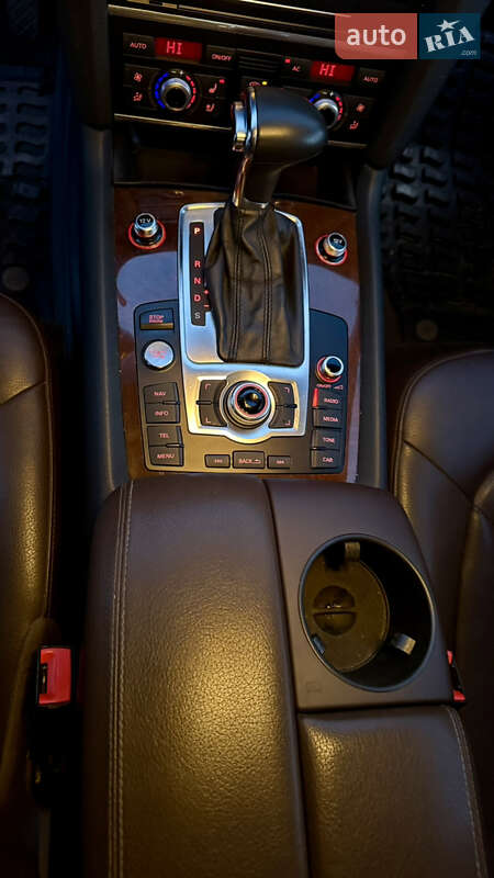 Внедорожник / Кроссовер Audi Q7 2013 в Шепетовке фото 28 Внедорожник / Кроссовер Audi Q7 2013 в Шепетовке