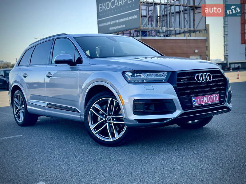 Позашляховик / Кросовер Audi Q7 2017 в Києві