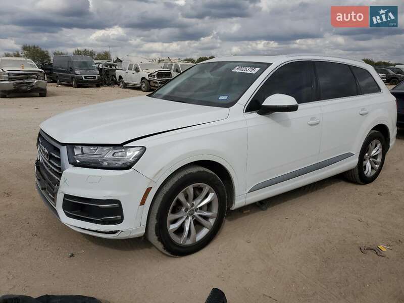 Внедорожник / Кроссовер Audi Q7 2017 в Киеве