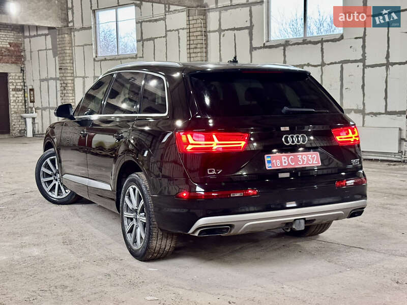 Позашляховик / Кросовер Audi Q7 2018 в Сарнах фото 8 Позашляховик / Кросовер Audi Q7 2018 в Сарнах