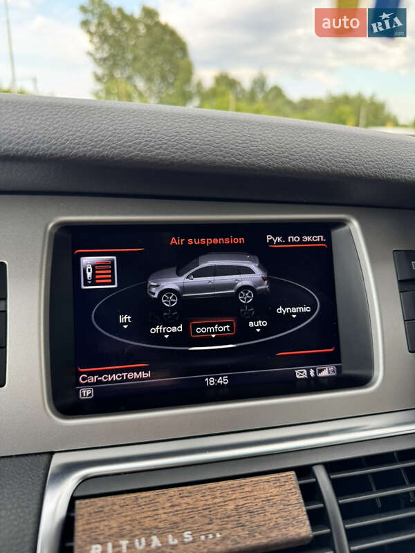 Позашляховик / Кросовер Audi Q7 2015 в Львові