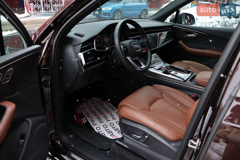 Внедорожник / Кроссовер Audi Q7 2022 в Львове