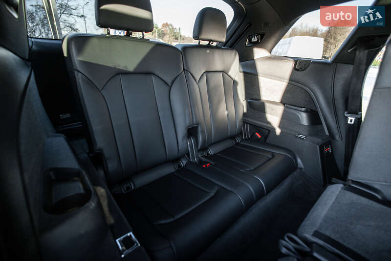 Внедорожник / Кроссовер Audi Q7 2020 в Львове фото 7 Внедорожник / Кроссовер Audi Q7 2020 в Львове