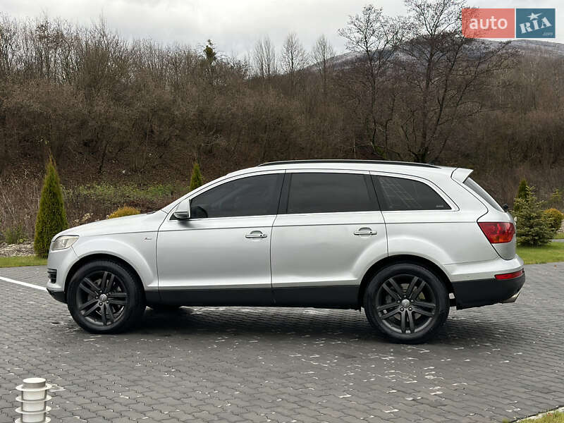 Внедорожник / Кроссовер Audi Q7 2006 в Сваляве