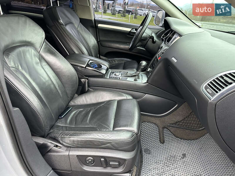 Внедорожник / Кроссовер Audi Q7 2006 в Сваляве