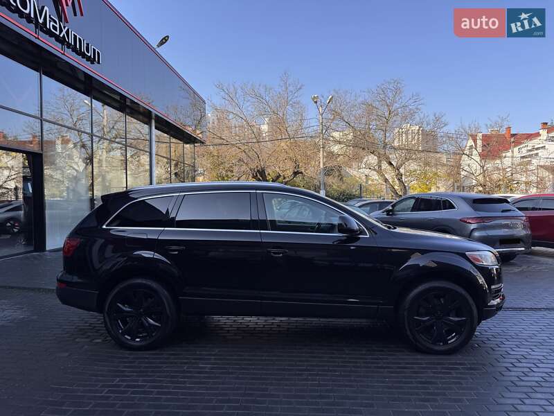 Внедорожник / Кроссовер Audi Q7 2007 в Одессе