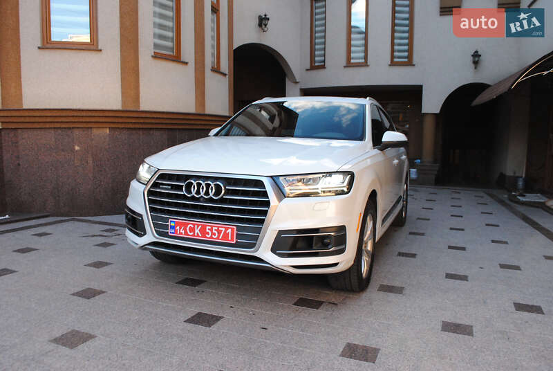 Внедорожник / Кроссовер Audi Q7 2016 в Тячеве