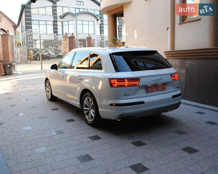Внедорожник / Кроссовер Audi Q7 2016 в Тячеве