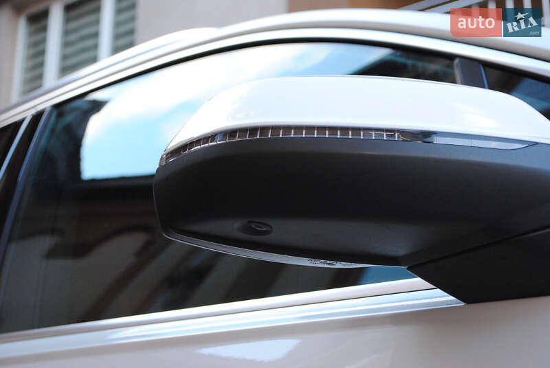 Внедорожник / Кроссовер Audi Q7 2016 в Тячеве