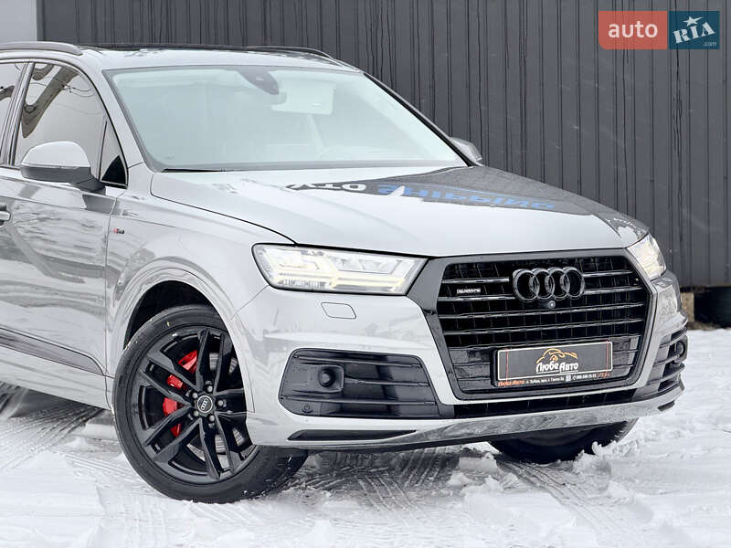 Позашляховик / Кросовер Audi Q7 2018 в Львові