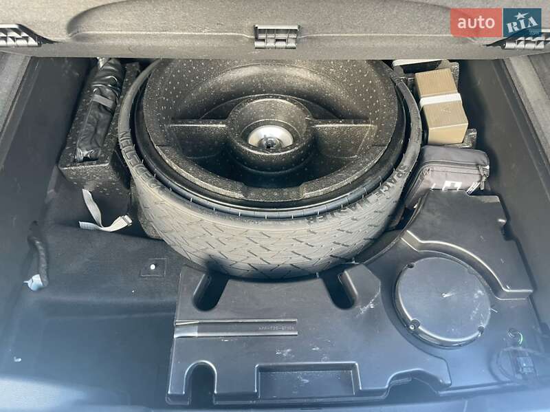 Позашляховик / Кросовер Audi Q7 2017 в Дніпрі